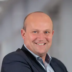 lächelnder Mann