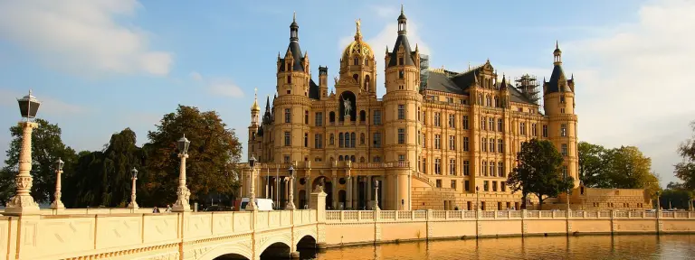 Außenansicht des Schweriner Schlosses